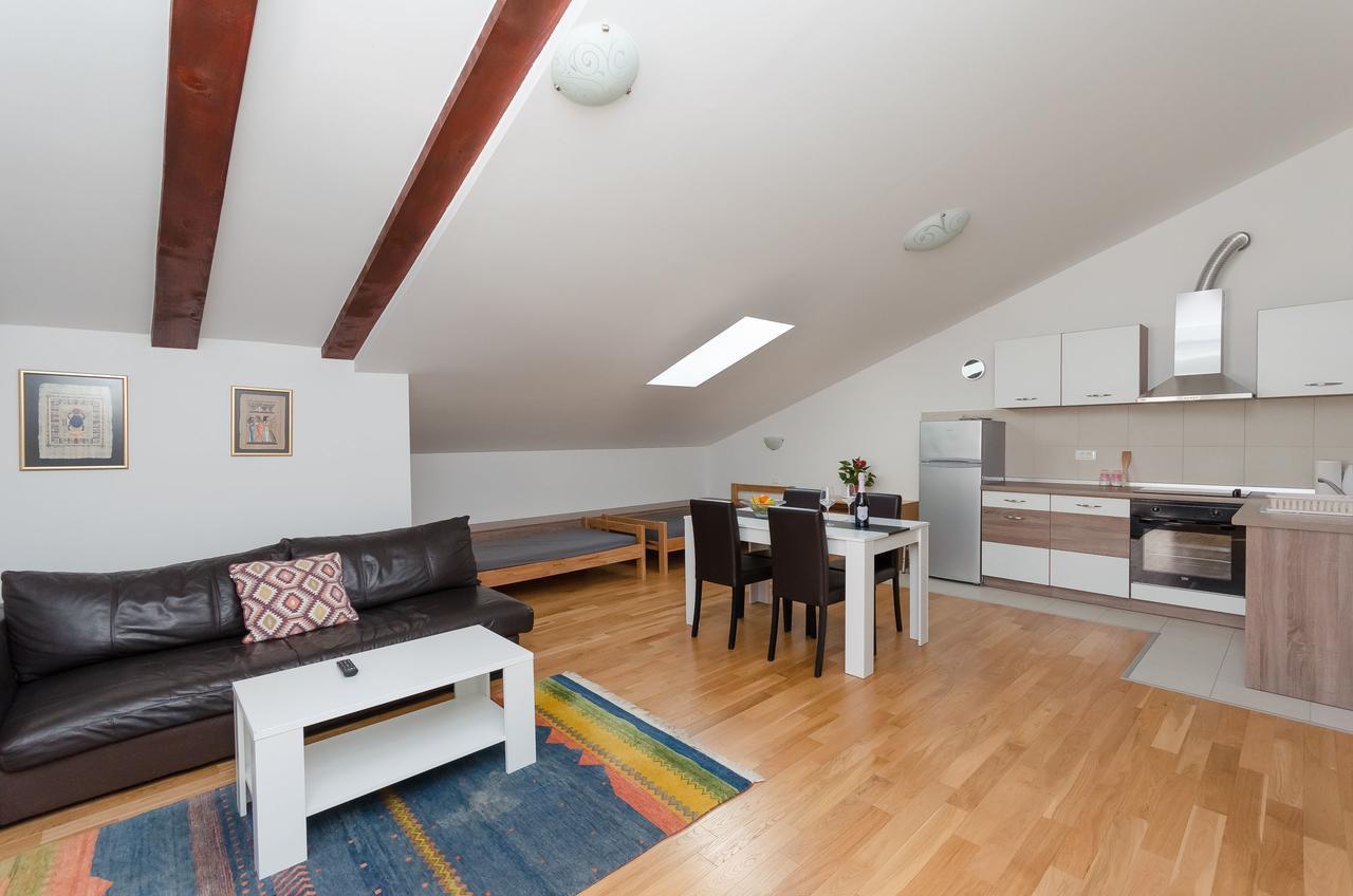 Apartment Goran روفينج المظهر الخارجي الصورة